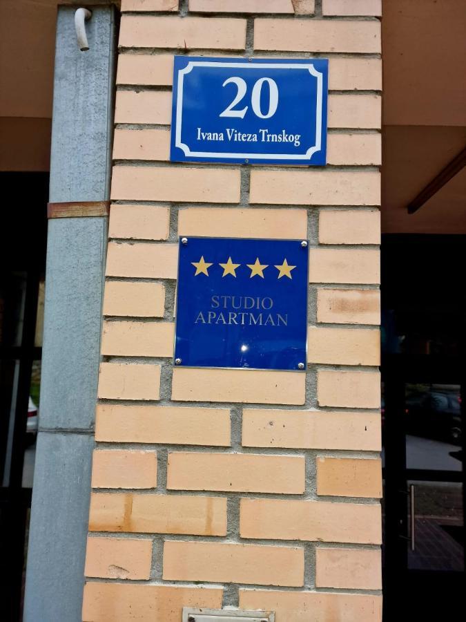 Studio Apartman Varadero Бьеловар Экстерьер фото