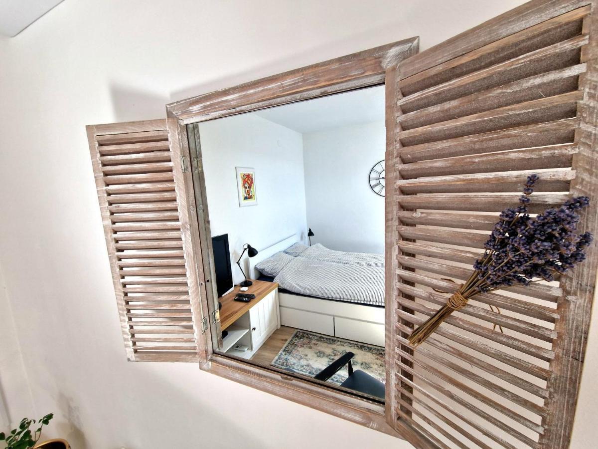 Studio Apartman Varadero Бьеловар Экстерьер фото
